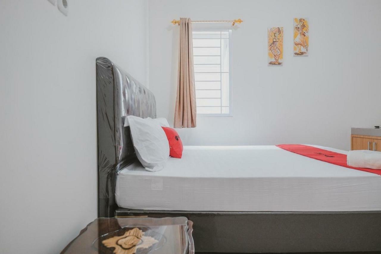 Reddoorz Syariah Near Pahoman Stadium Lampung Bandar Lampung Ngoại thất bức ảnh